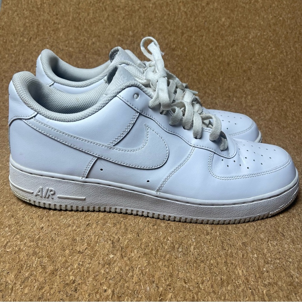 Nike Men's All-White Air-force 1Sneakers